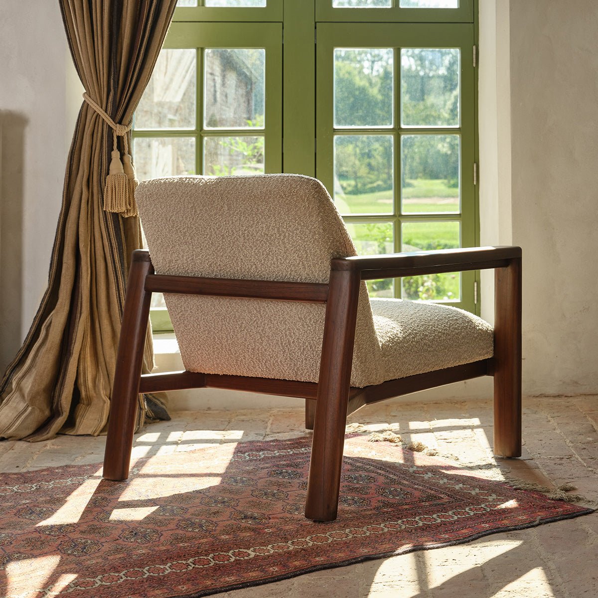 Fauteuil en mindi massif et tissu bouclette  GABRIEL taupe chiné, BERAH GETAH