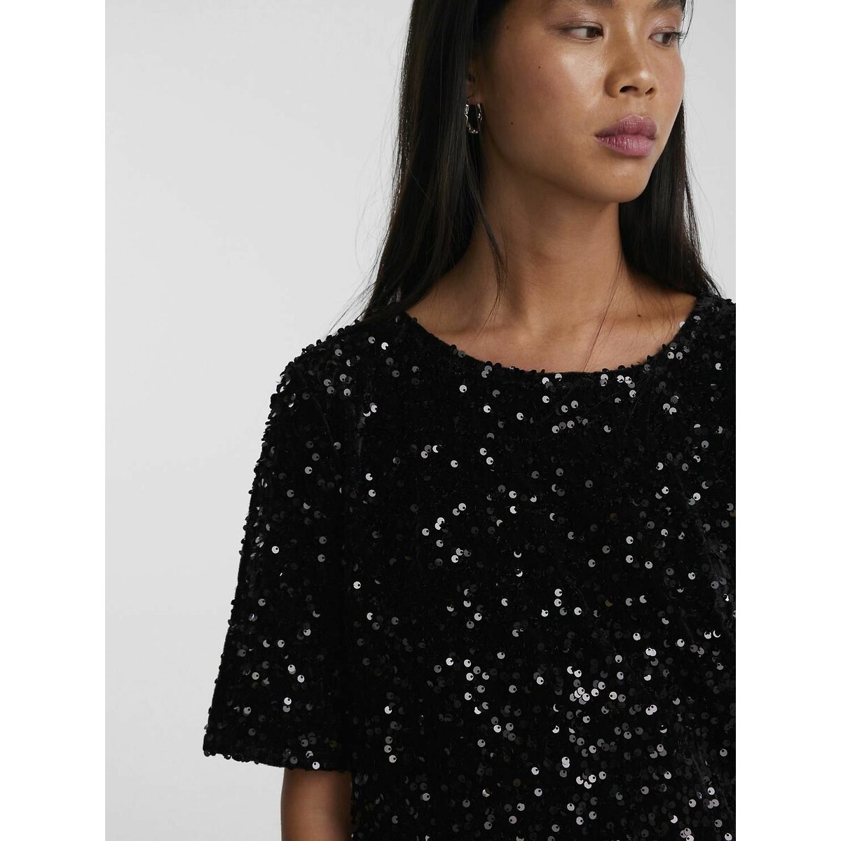 Sequined Short Sleeve Blouse black, PIECES