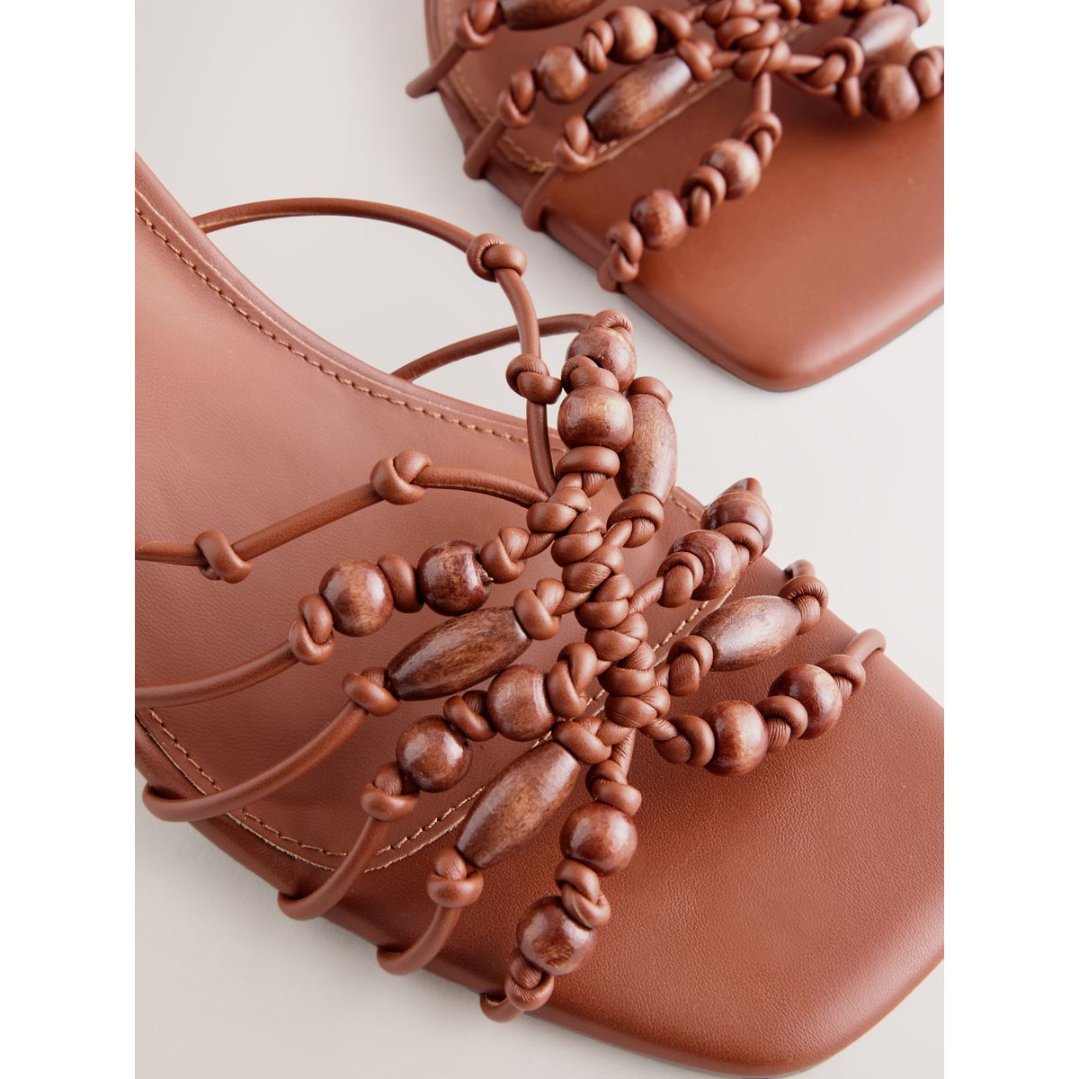 Sandales à talons et perles forever comfort® marron fauve, NEXT