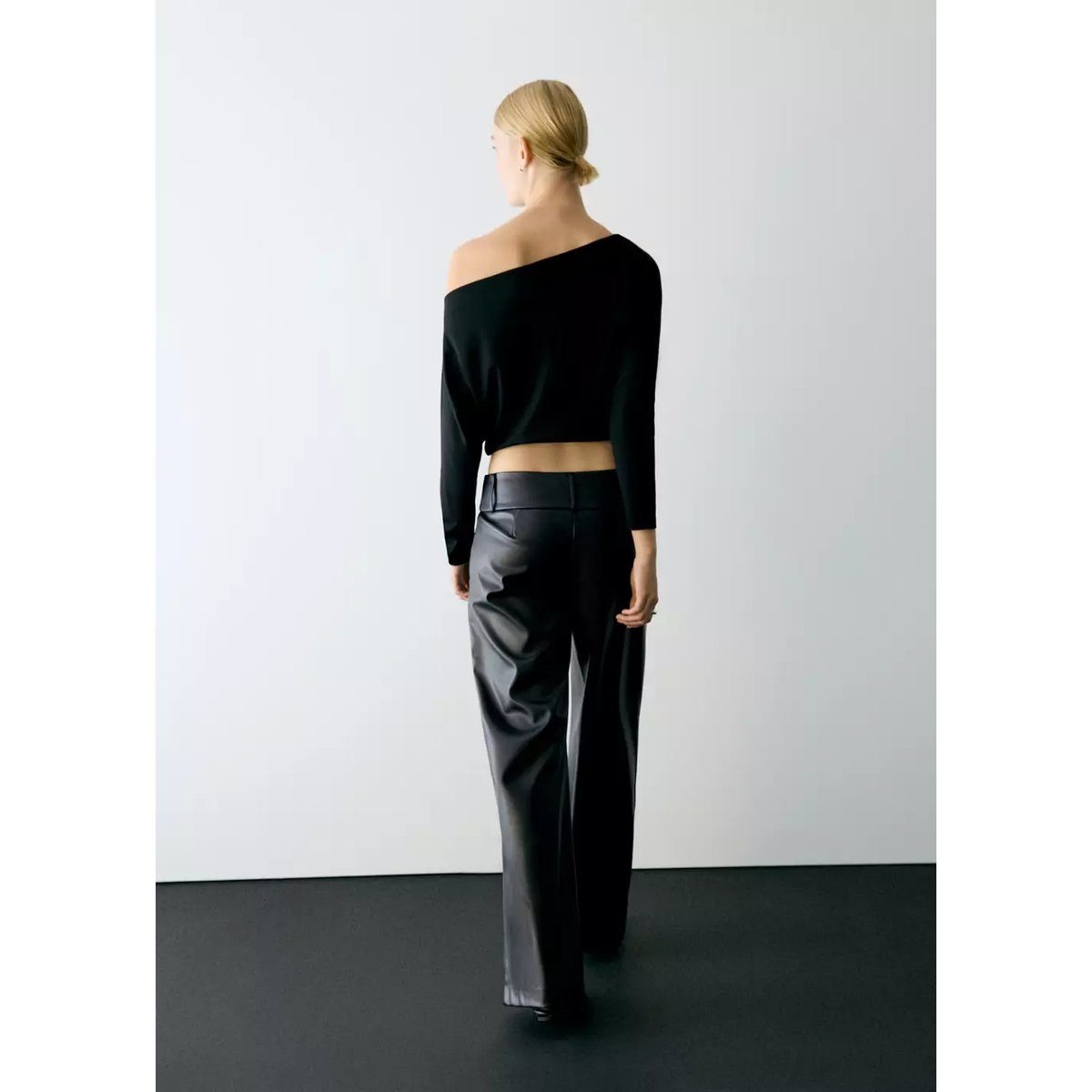 Pantalon effet cuir à œillets noir, MANGO TEEN