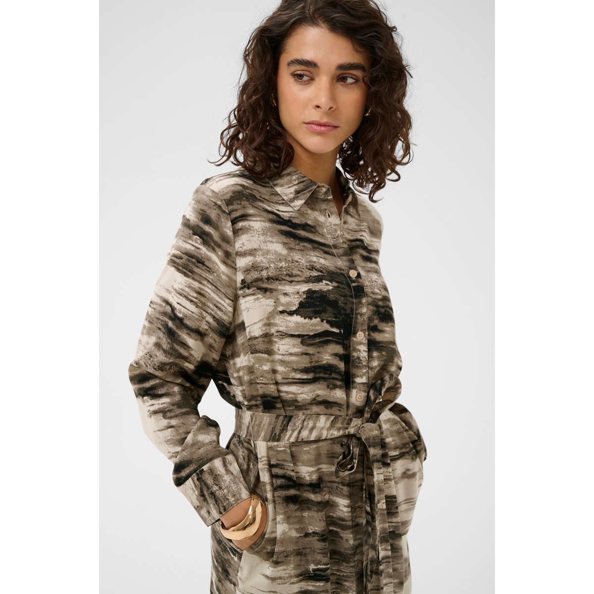 Robe beige feather grey abstract, KAFFE