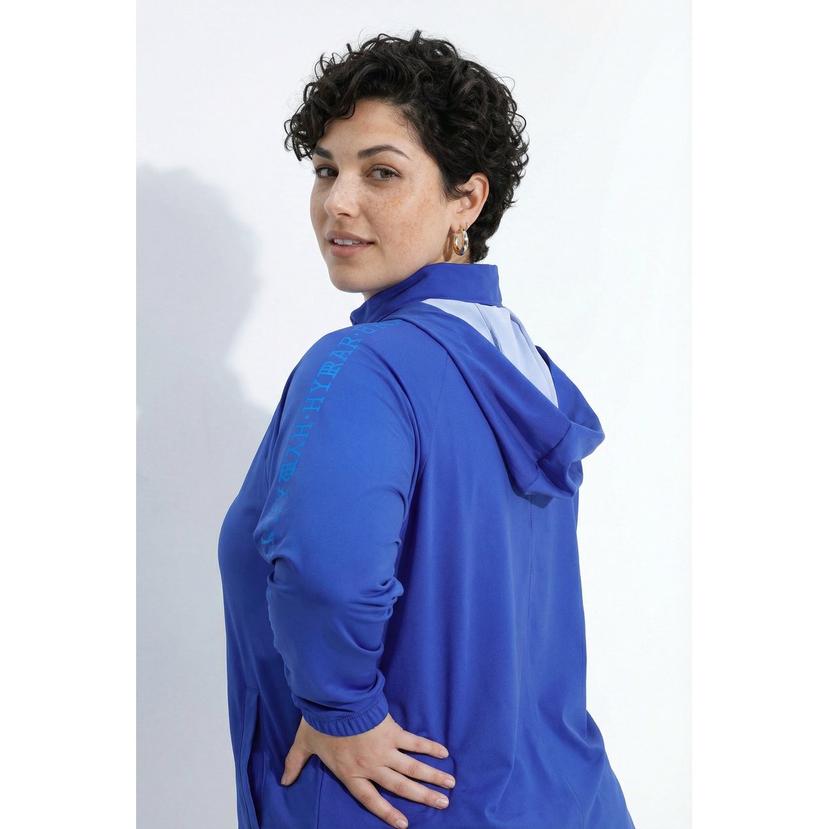 Veste outdoor, corail, capuche bleu roi, ULLA POPKEN