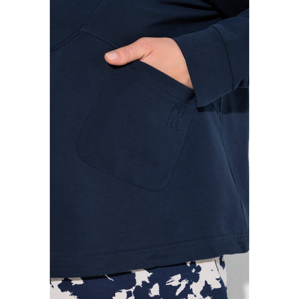 Sweat-shirt en coton bio marine, ULLA POPKEN
