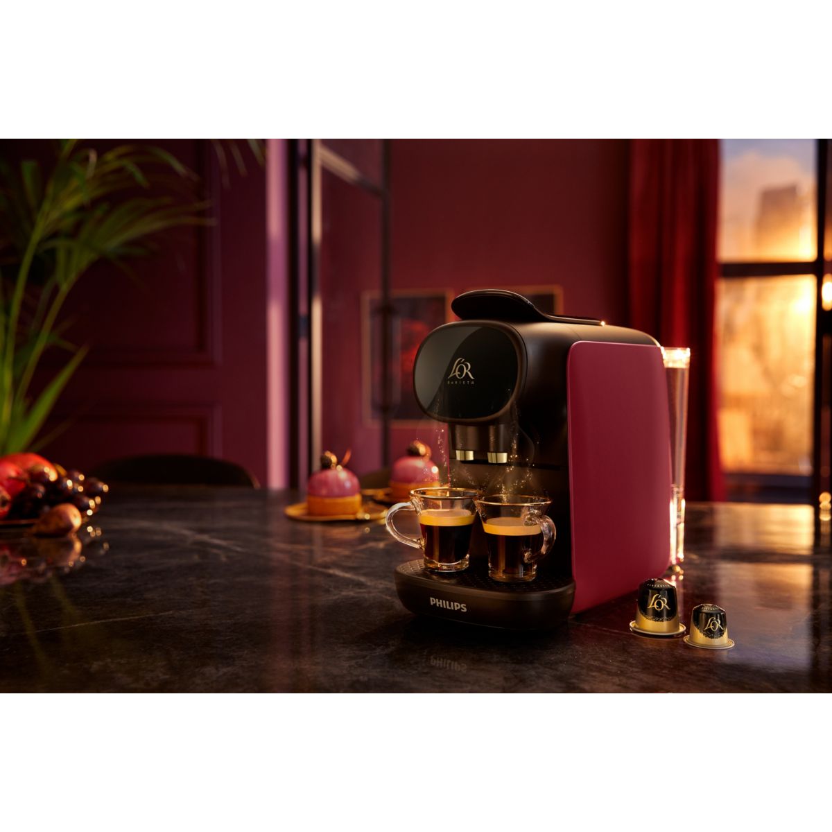 Cafetière à dosette LM9012/55 sublime rouge +50 capsules couleur unique, PHILIPS
