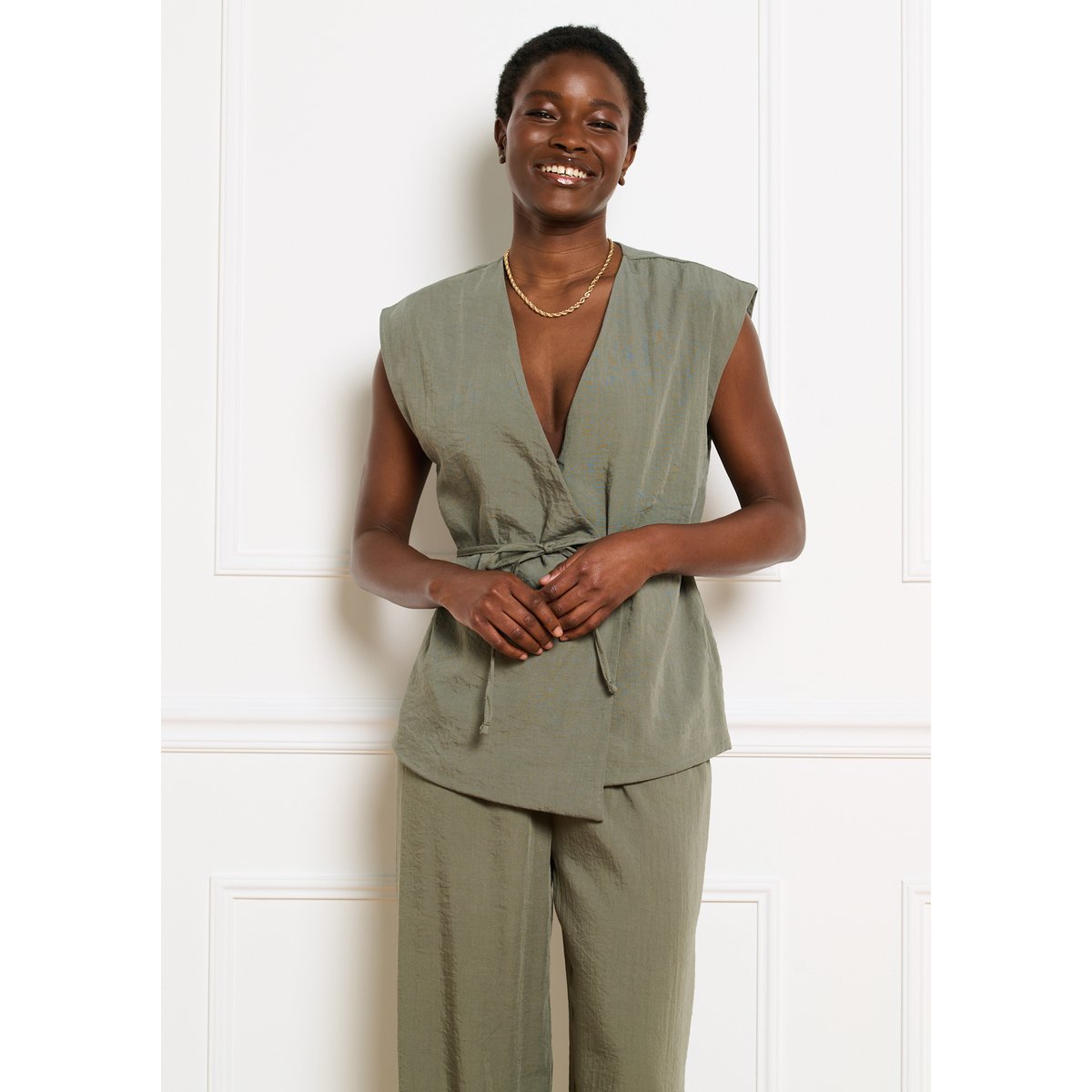 Blouse portefeuille ceinturée khaki, LOLALIZA