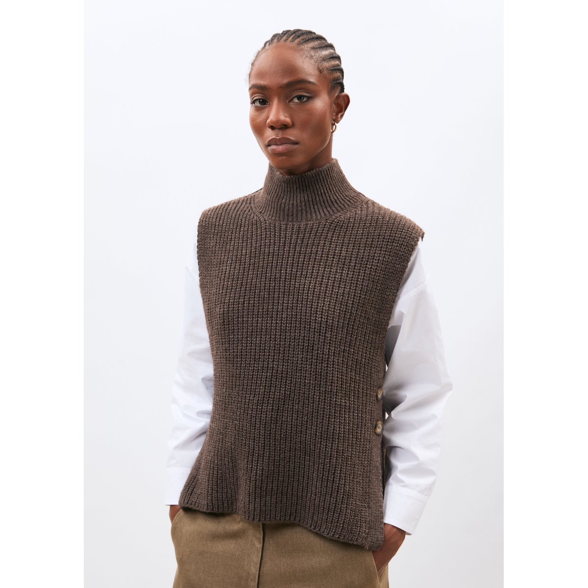 Pull sans manches taupe, HUMILITY