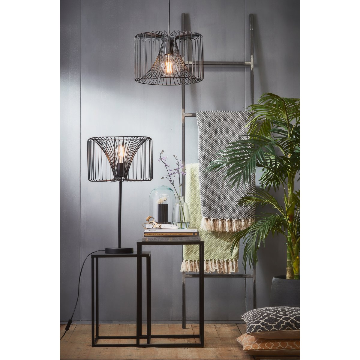 Lot de 2 tables d'appoint GOA noir, MICA DECORATIONS