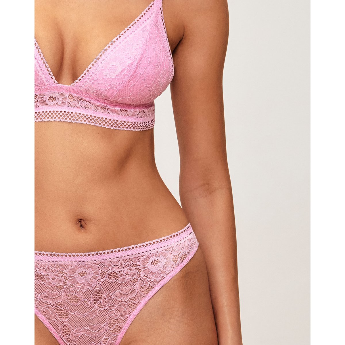 Soutien-gorge triangle ampliforme en dentelle florale NEW REVOLTIZ rose, UNDIZ