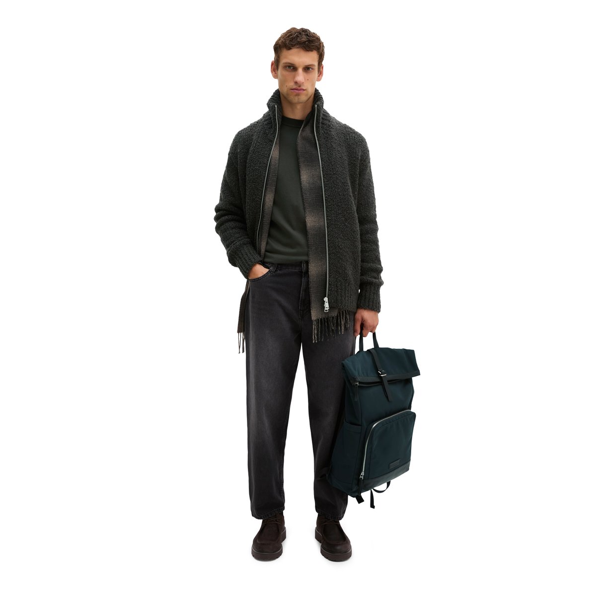 Sac à dos modèle Mory en toile cirée gris, MARC O'POLO