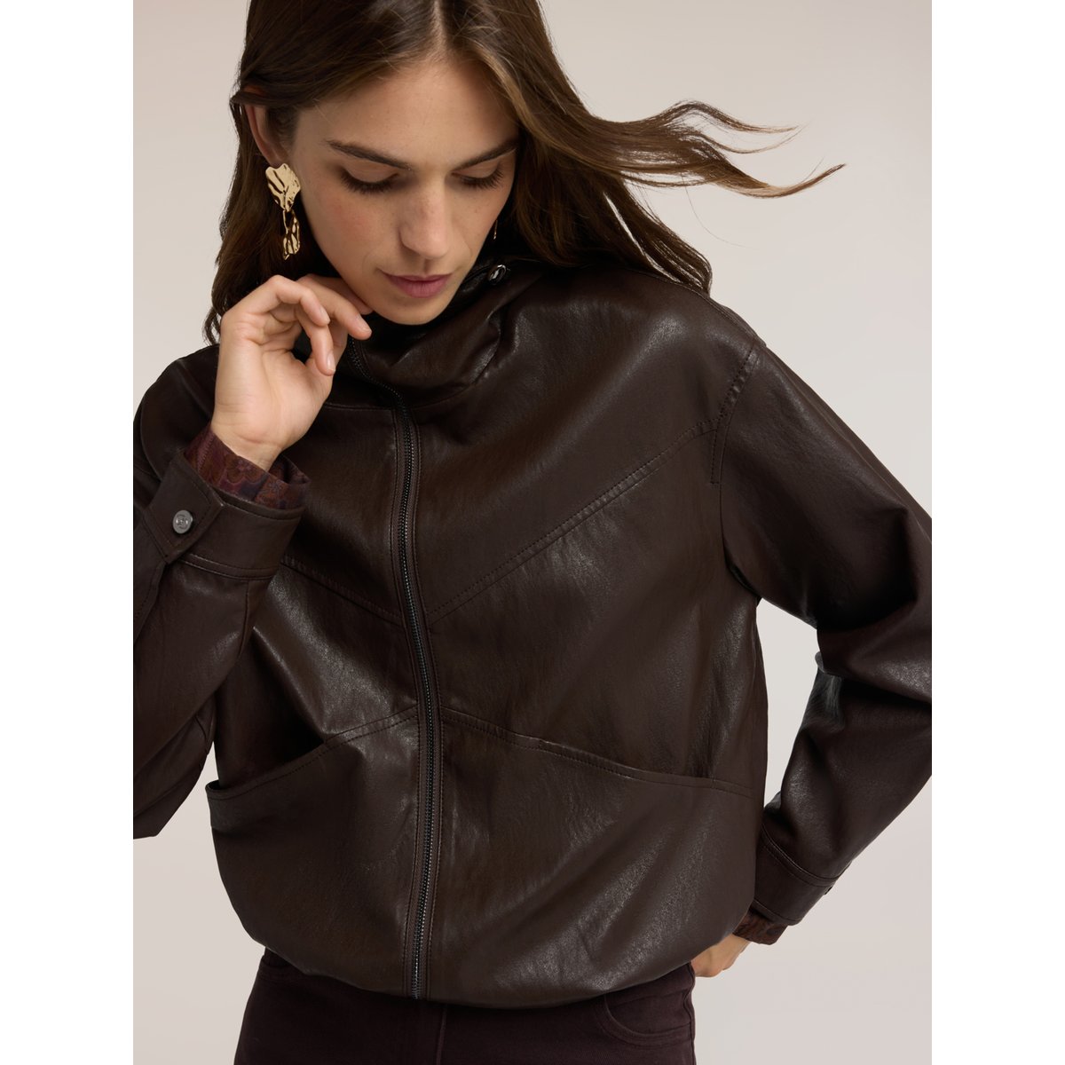 Veste à capuche et zip marron, MOTIVI
