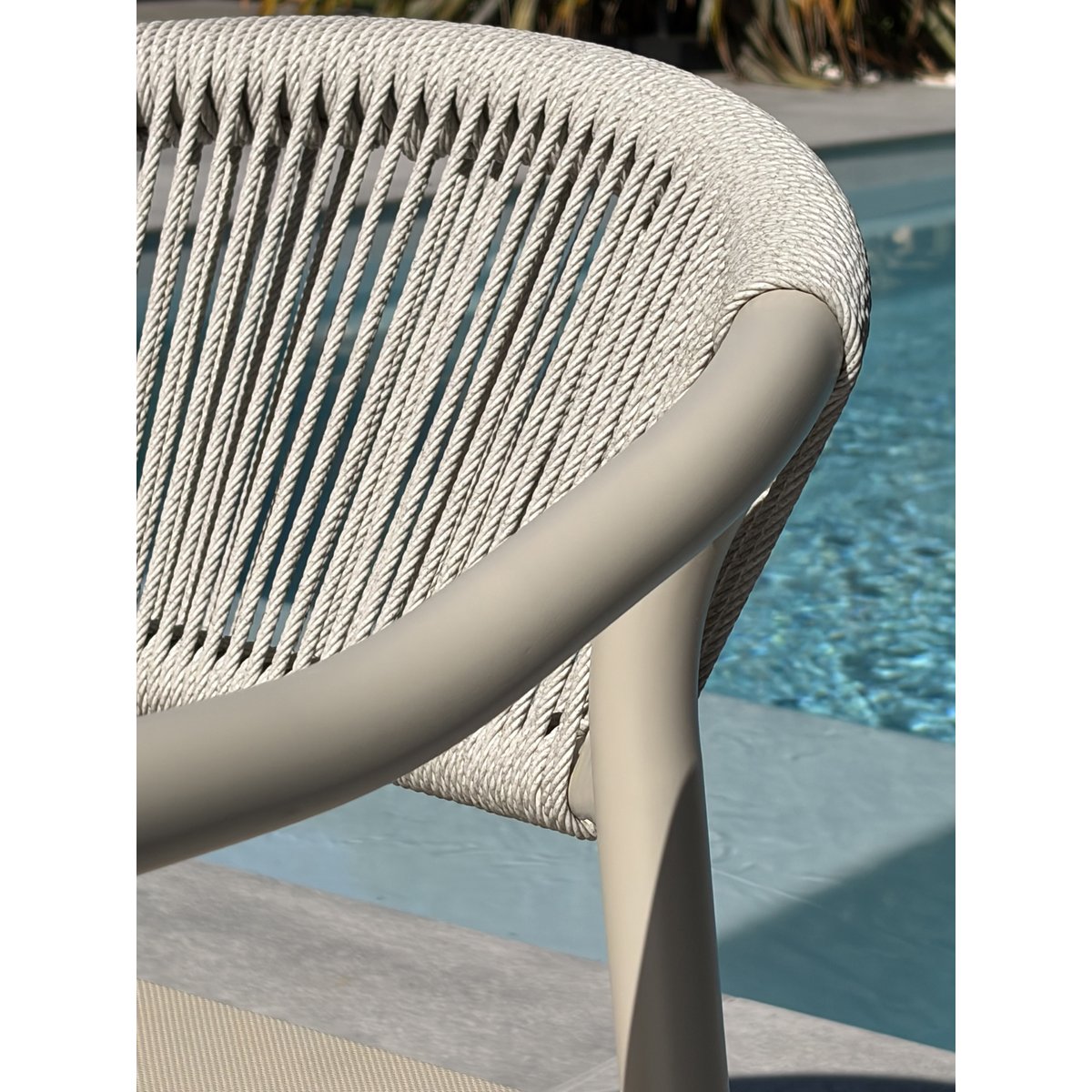 Lot de 2 fauteuils de jardin SUMBA grège, DCB GARDEN