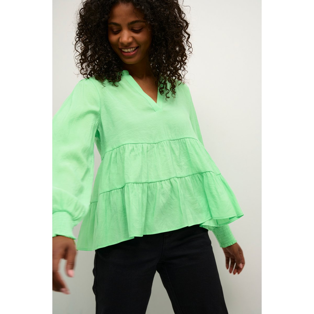Blouse with long sleeve vert spring bouquet, KAFFE