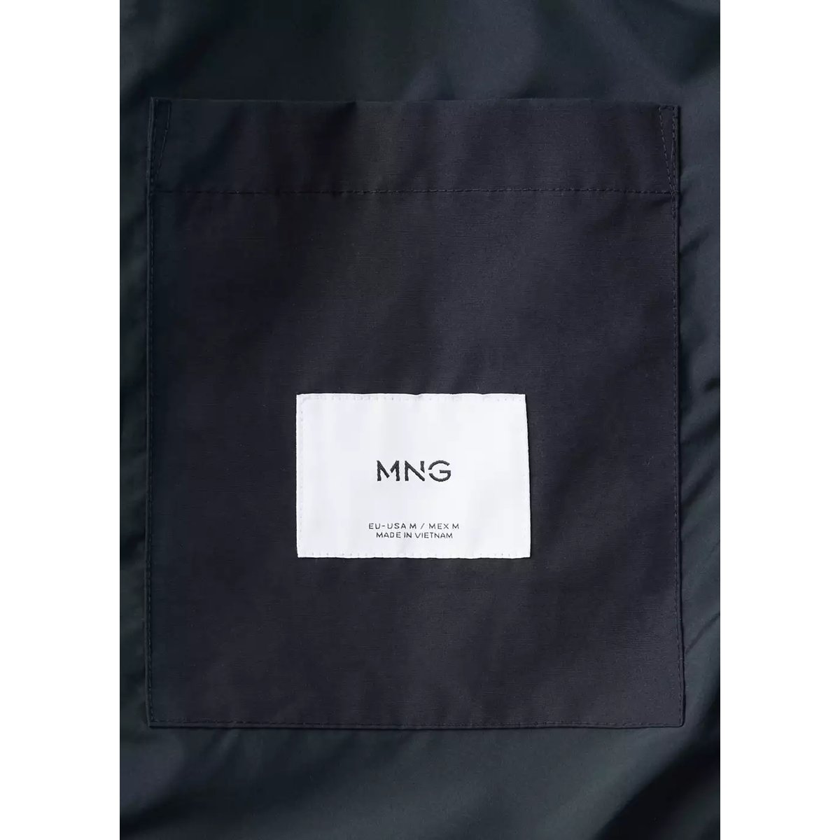 Parka capuche résistante à l’eau bleu nuit, MANGO MAN