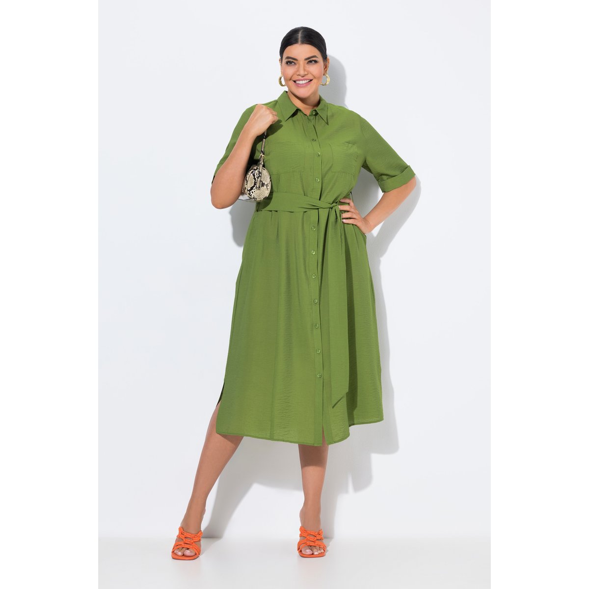 Robe midi à manches courtes et col chemise vert gazon, ULLA POPKEN