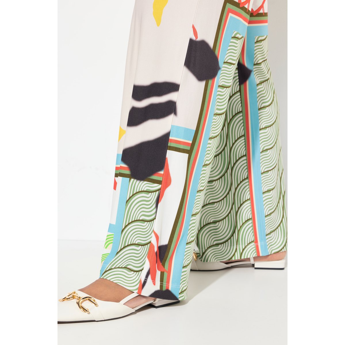 Pantalon fluide. Jambe large et petit pois, ULLA POPKEN