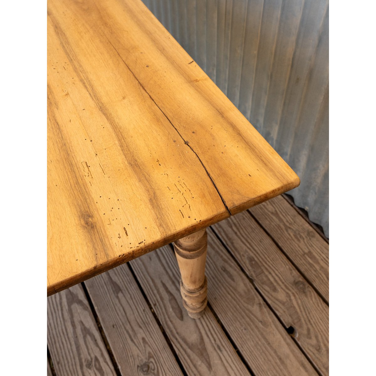 Table à manger en bois Romy N°1453 - Bon état bois clair, DEBONGOUT