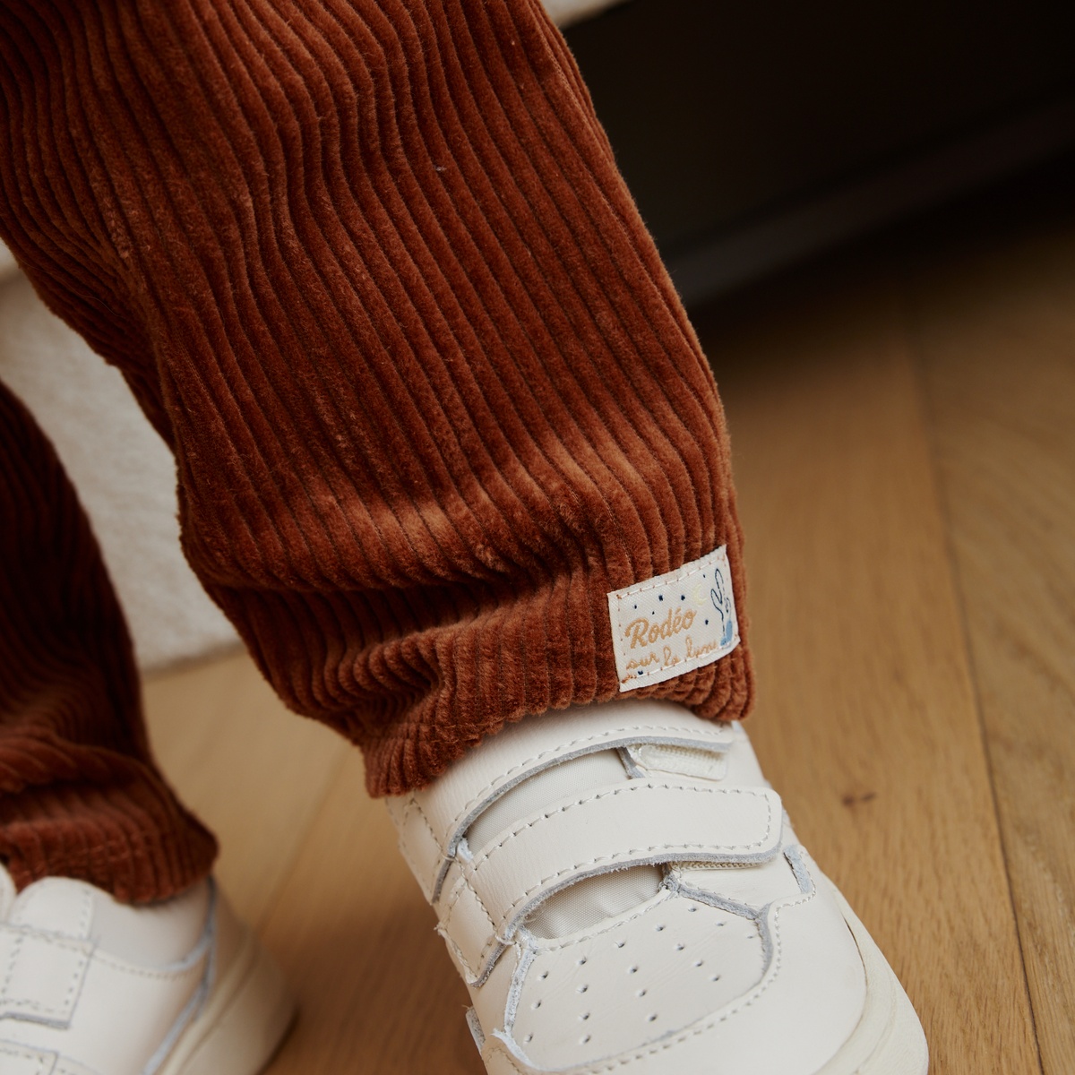 Pantalon bébé en velours côtelé Moka marron, PETIT BEGUIN