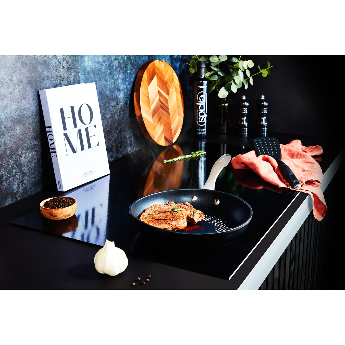 24cm Smart Start Classic Frying Pan black, TOWER