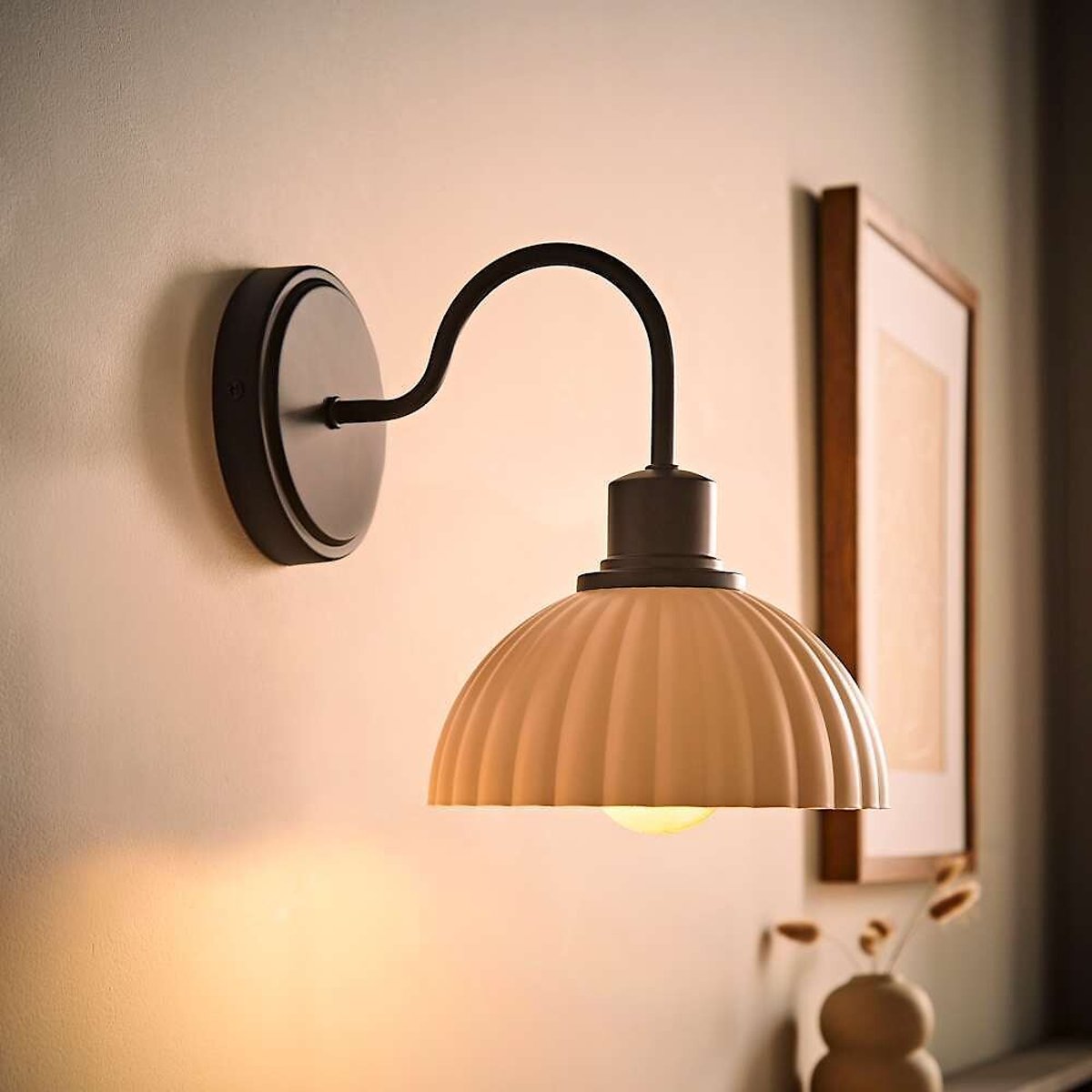 Baylor Ribbed Dome Wall Light black, SO'HOME