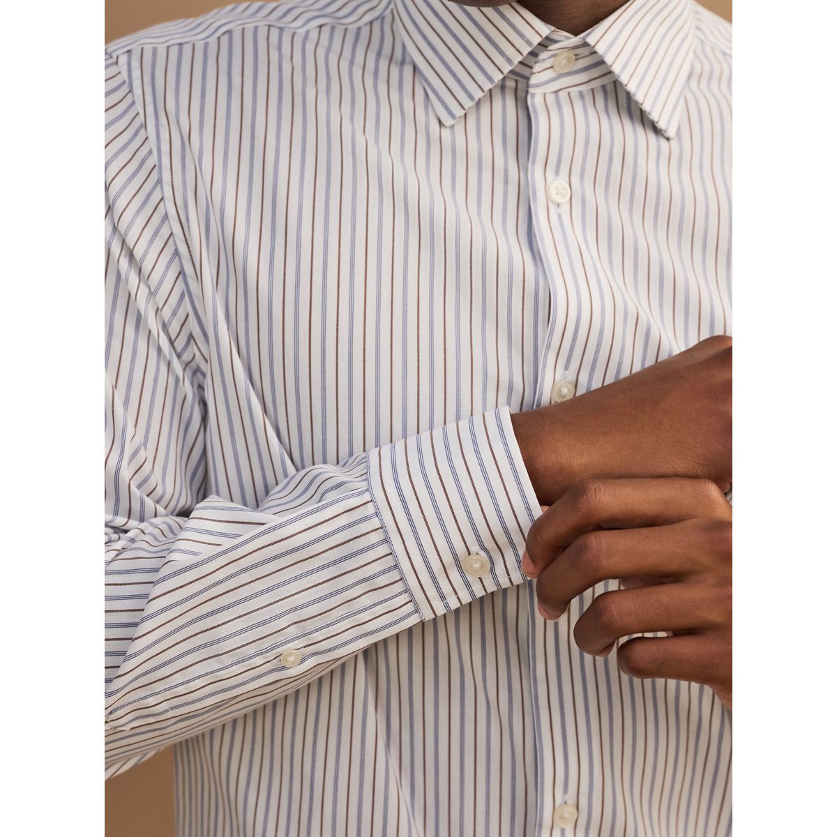 Chemise habillée à rayures avec cravate blanc/bleu/brun, NEXT