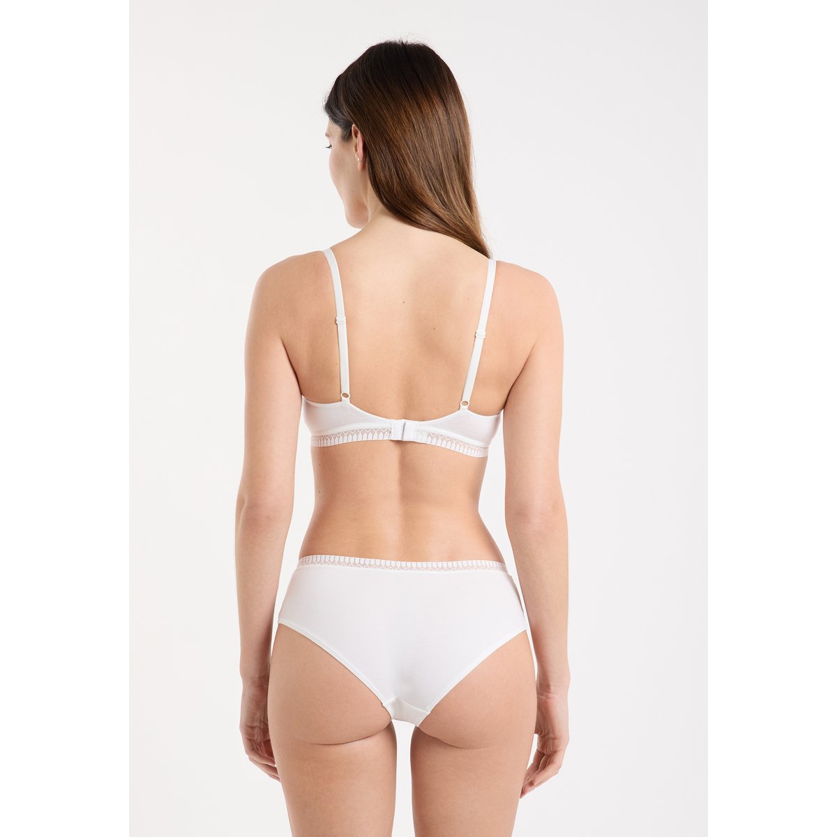 Triangle sans armatures, pads amovibles en coton biologique HAPPILY blanc, ETAM