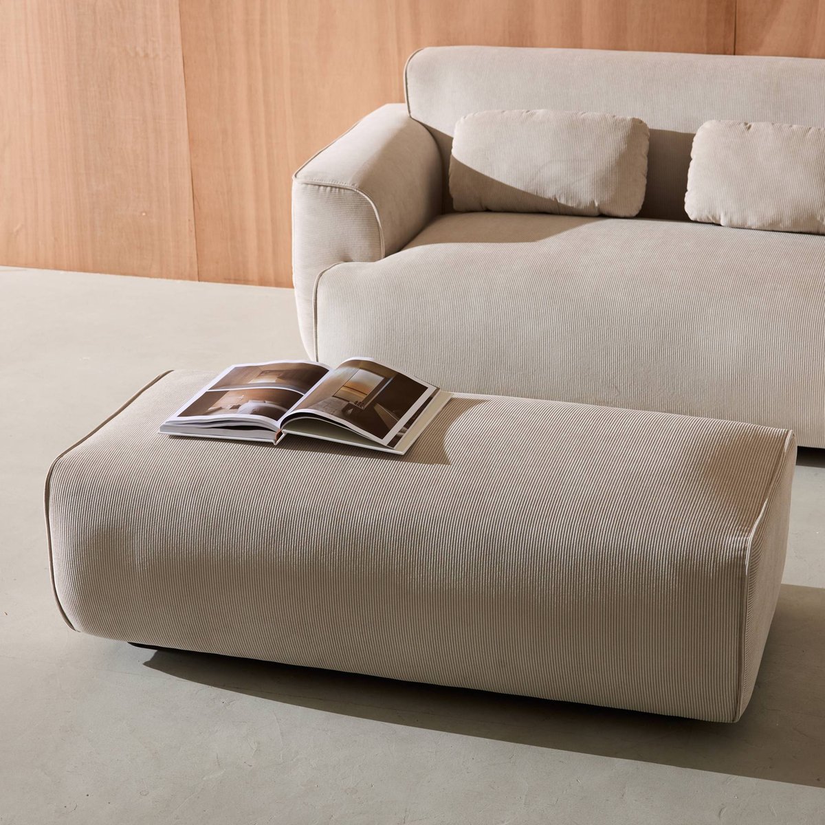Pouf, repose-pieds pour canapé d'angle 3 places Wallas velours côtelé WALLAS vert, SWEEEK