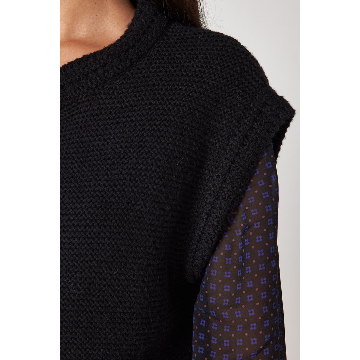 Gilet sans manches SONNY noir, Maison 123