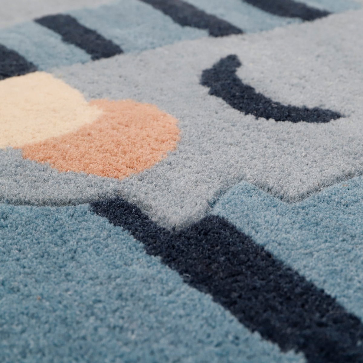 Tapis enfant en laine tigre BLUE TIGGER bleu, NATTIOT