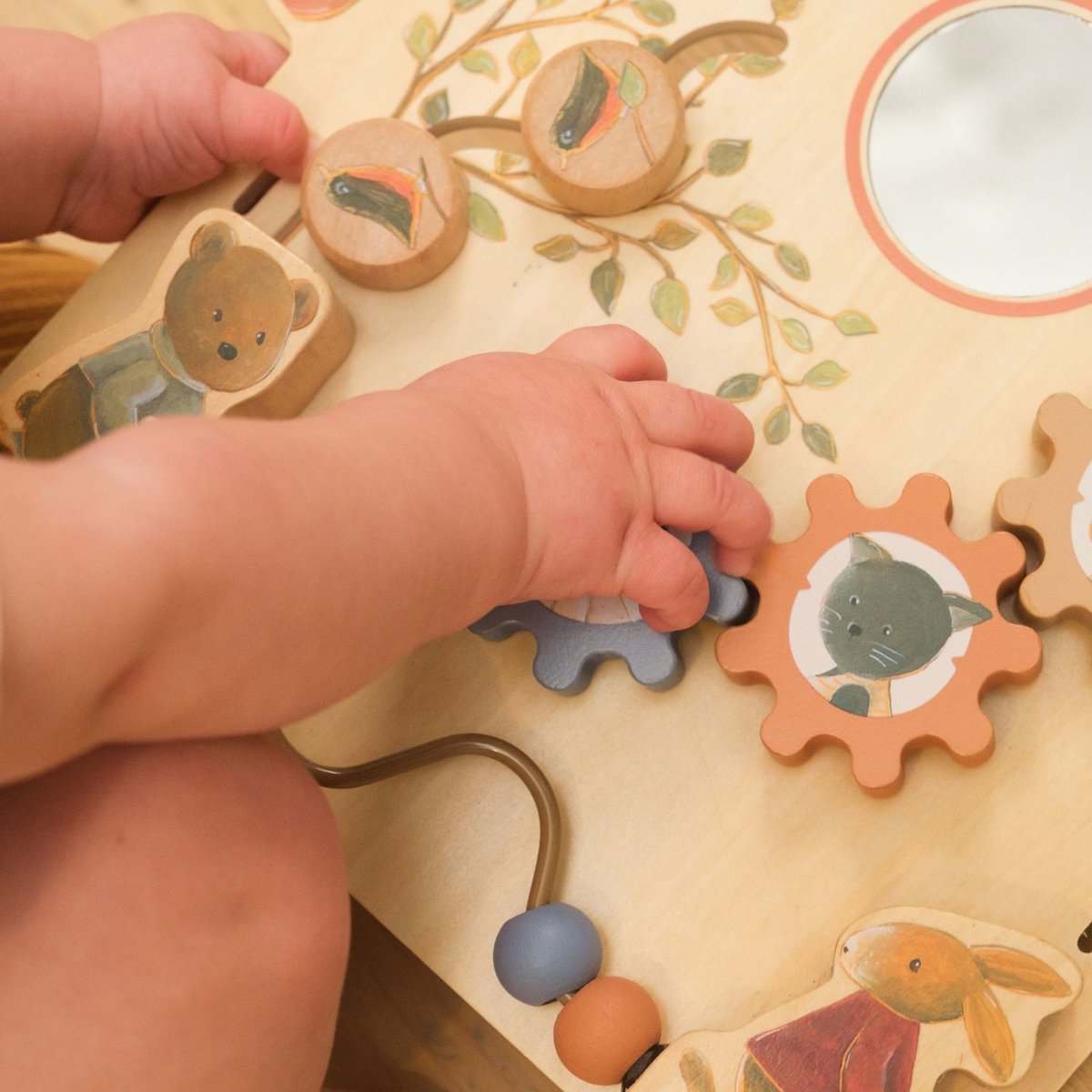 Tableau d'activités beige, orange, bleu, EGMONT TOYS