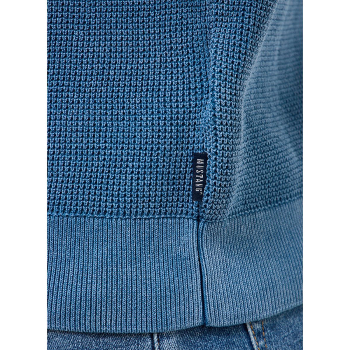 Pull en coton beige uni avec une coupe droite et un col rond bleu, MUSTANG