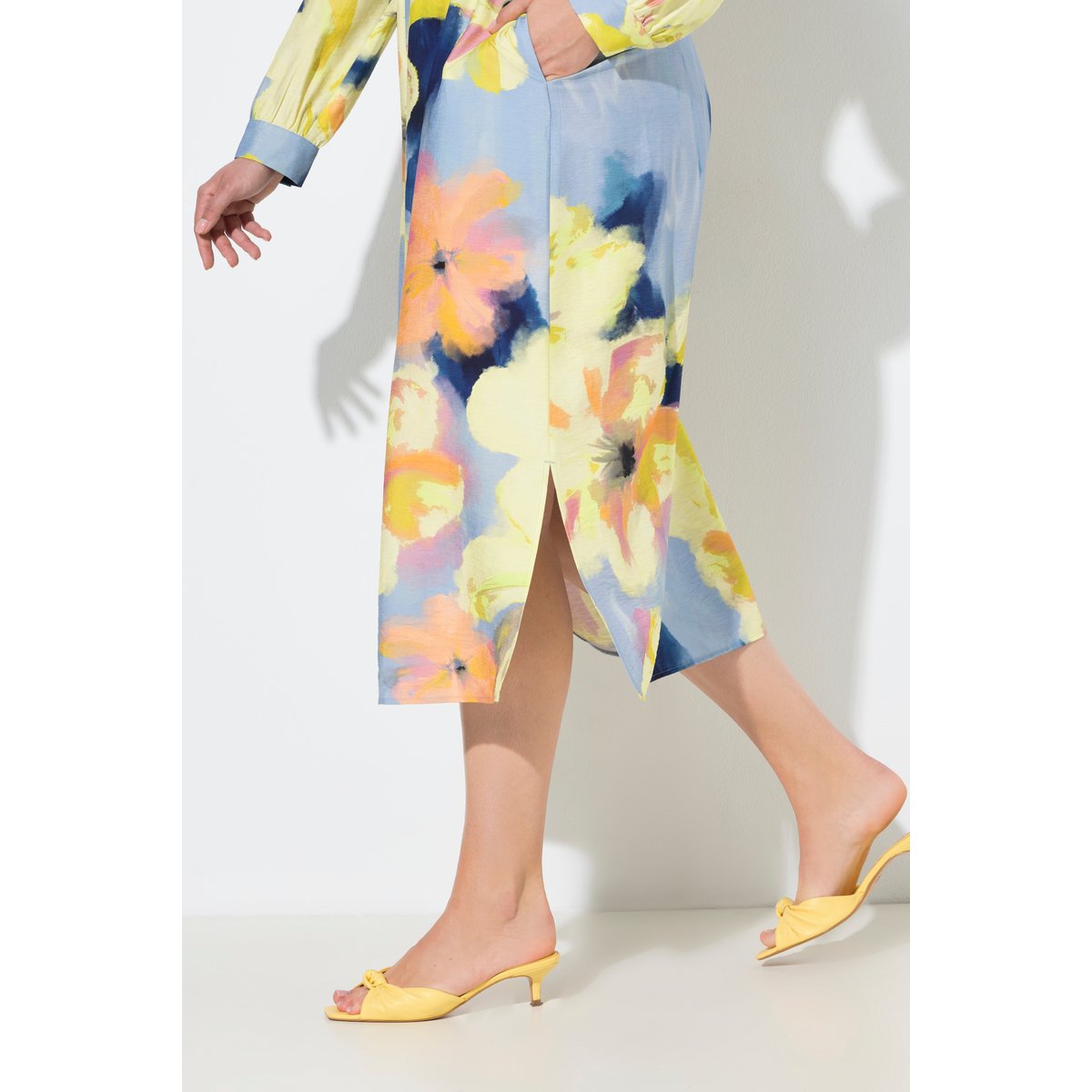 Robe maxi à fleurs bleu clair, ULLA POPKEN