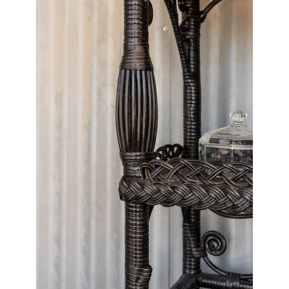 Étagère en rotin noir Gaëlle N°1467 - Bon état noir, DEBONGOUT
