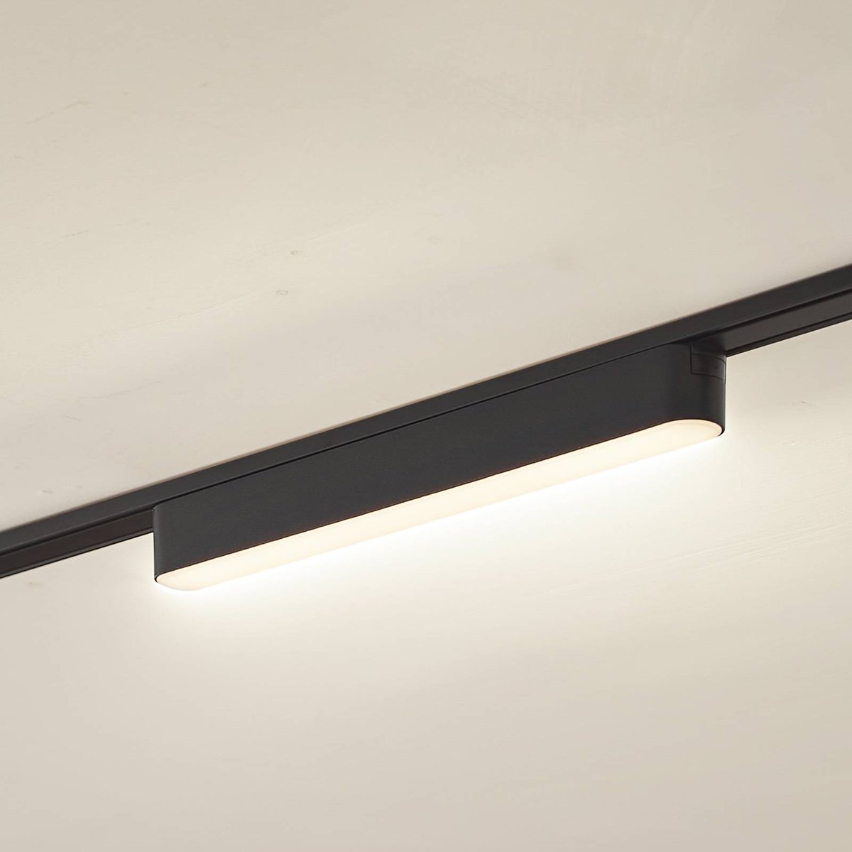 moderneLED, Lumaro 48V noir, LINDBY