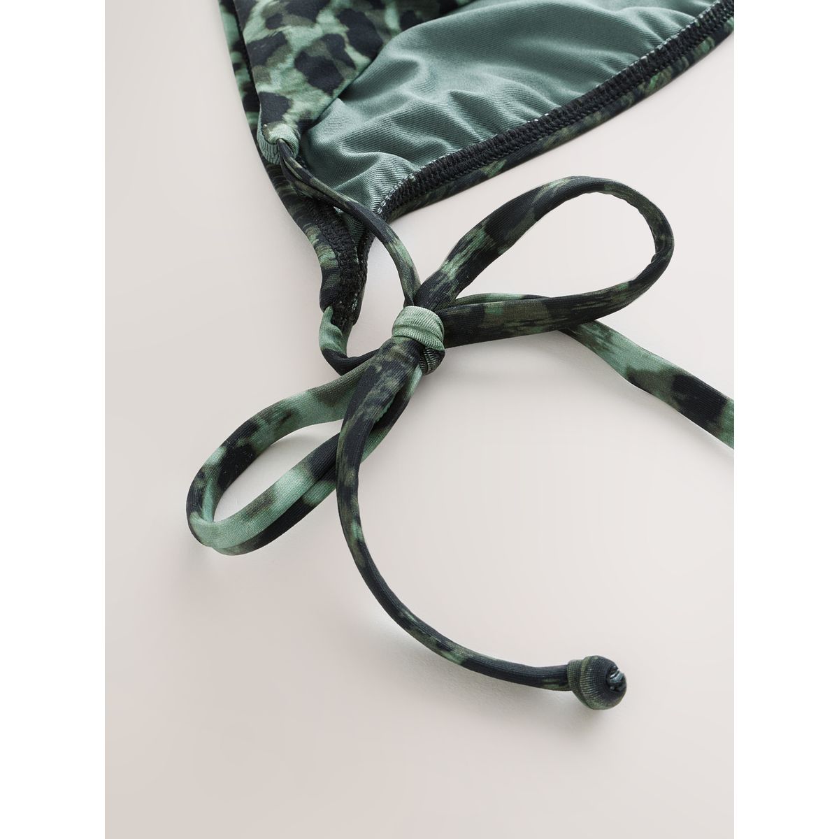 Bas de bikini imprimé léopard vert et noir, NEXT