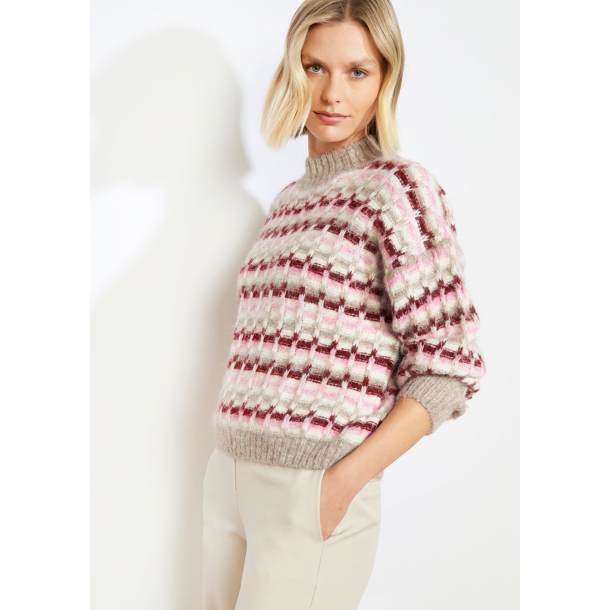 Pull graphique en maille duveteuse taupe, LOLALIZA