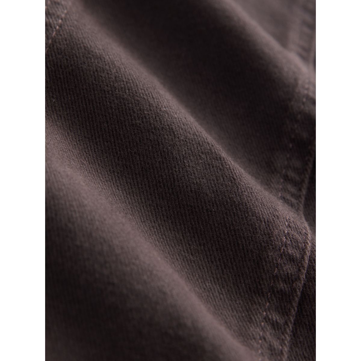 Jupe crayon mi-longue en jean marron chocolat, NEXT