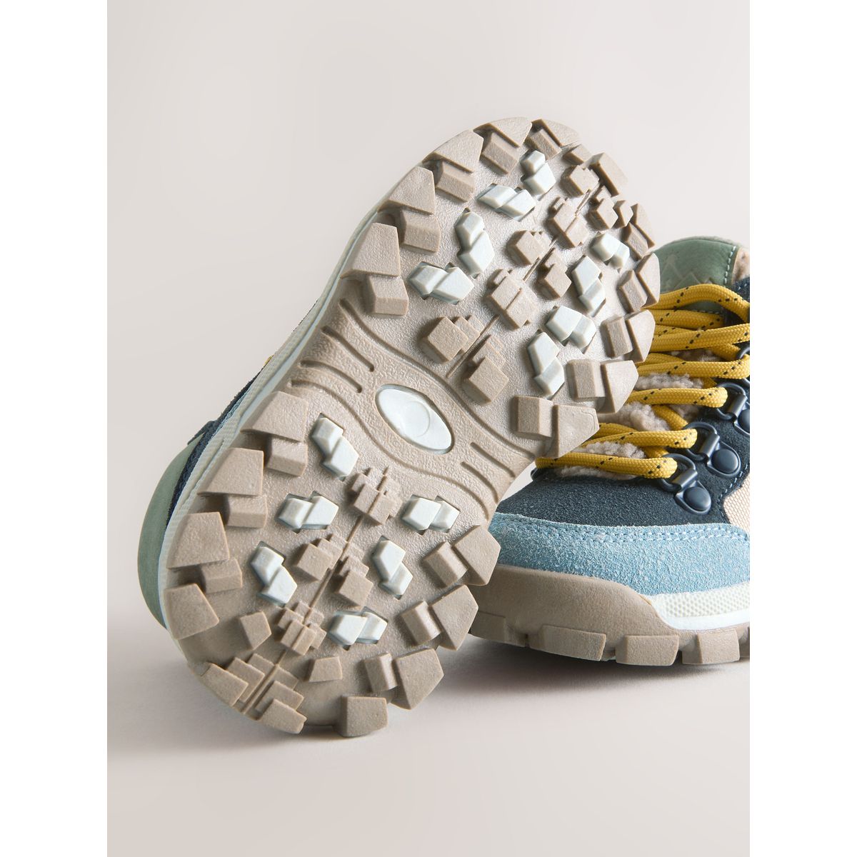 Bottines chaudes avec doublure thinsulate™ bleu, NEXT