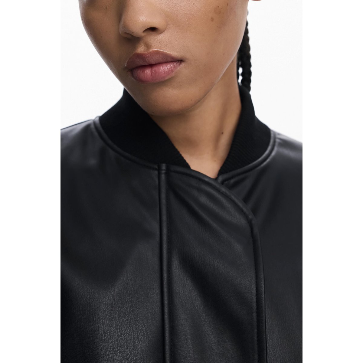 Poncho effet cuir à reliefs noir, DESIGUAL