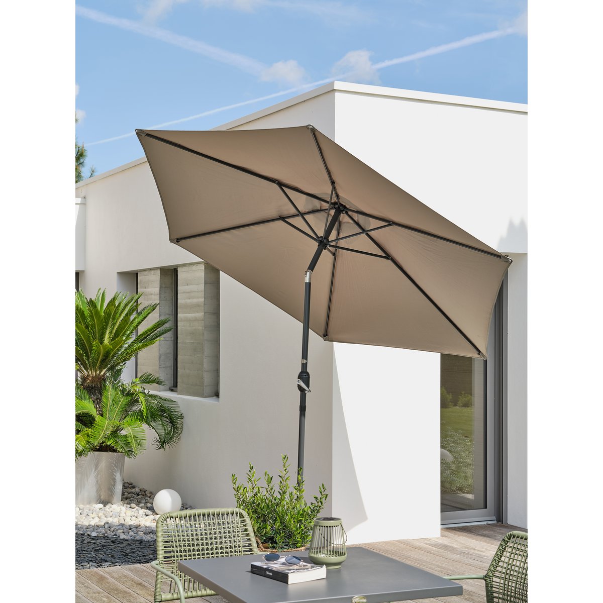 Parasol à manivelle en aluminium et toile MARBELLA kaki, DCB GARDEN