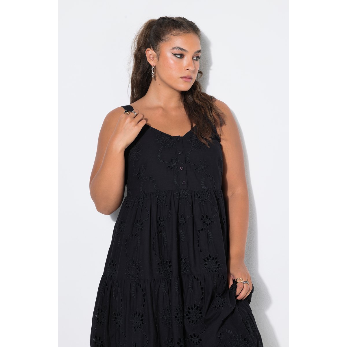 Robe midi à bretelles, coupe évasée noir, STUDIO UNTOLD