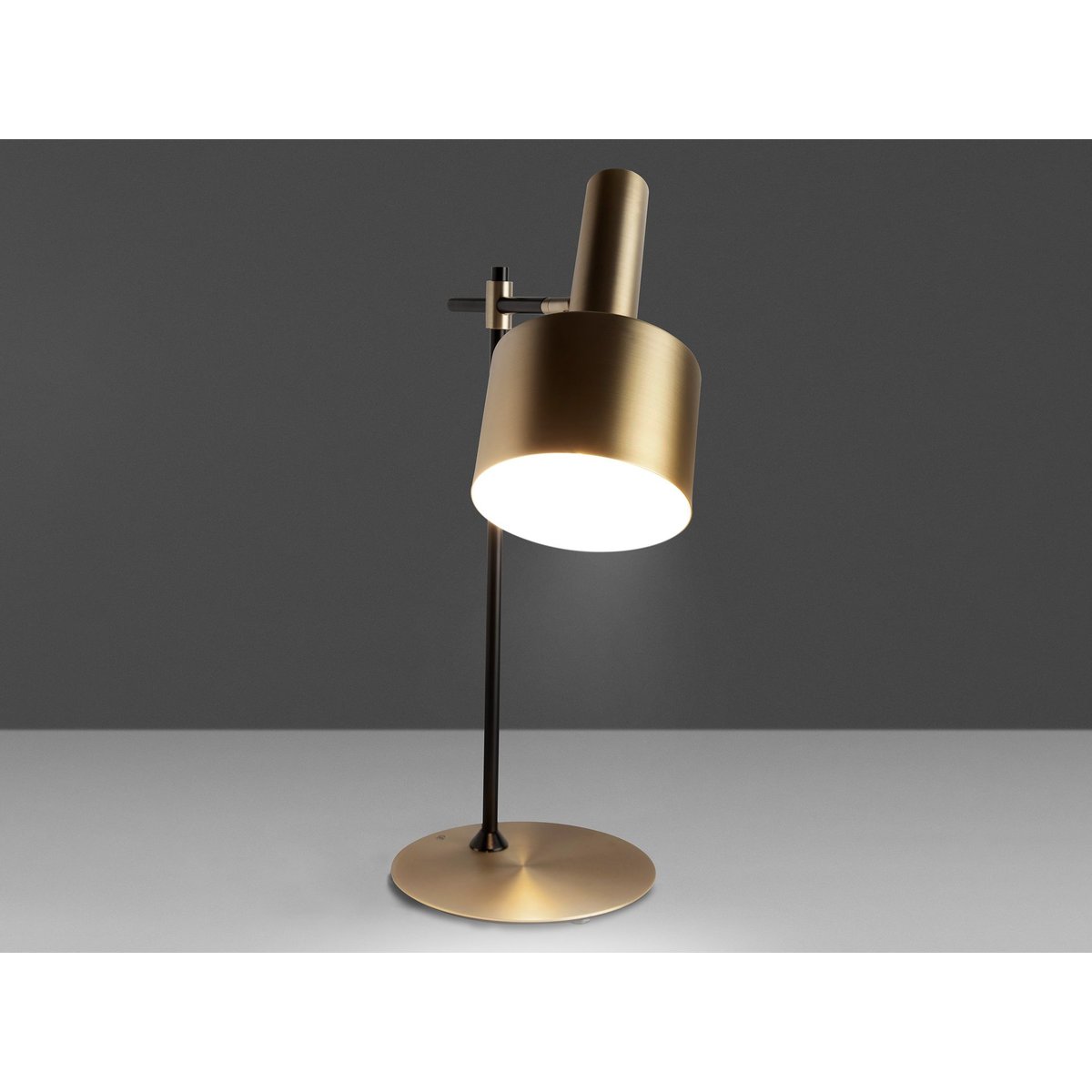 Lampe de bureau en aluminium et acier or, ANGEL CERDA