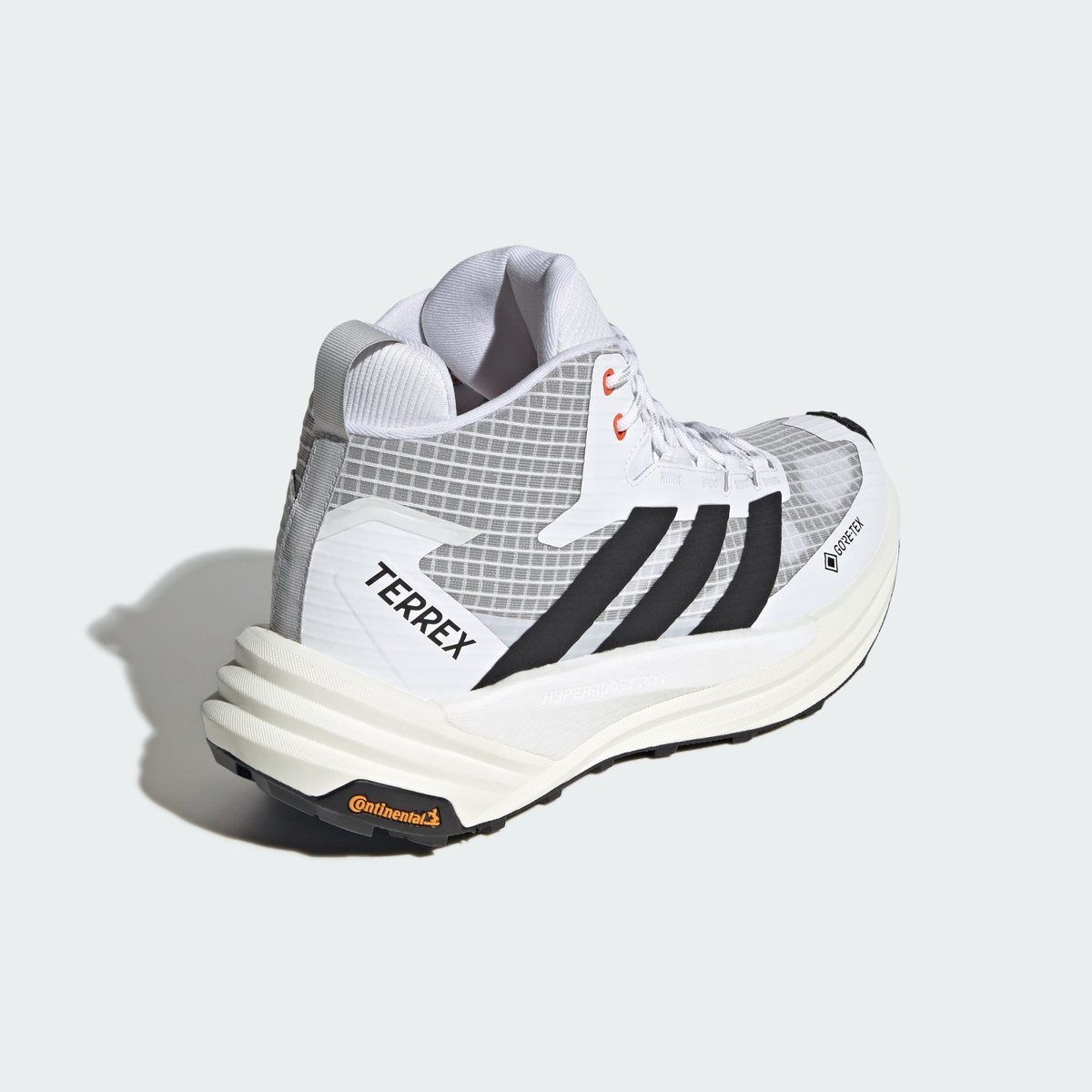 Chaussure De Randonnée Terrex Freehiker 3 Mid Gore-Tex Chaussure De Randonnée Terrex Freehiker 3 Mid Gore-Tex cloud white / core black / off white, adidas Performance