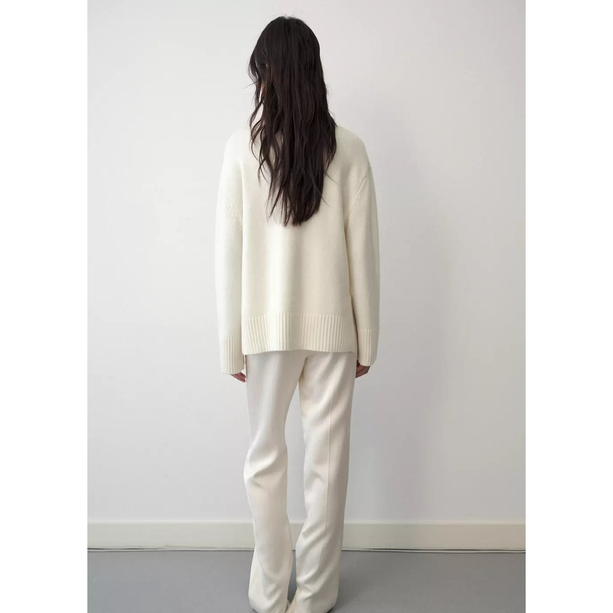Pull-over à col montant en laine blanc, MANGO