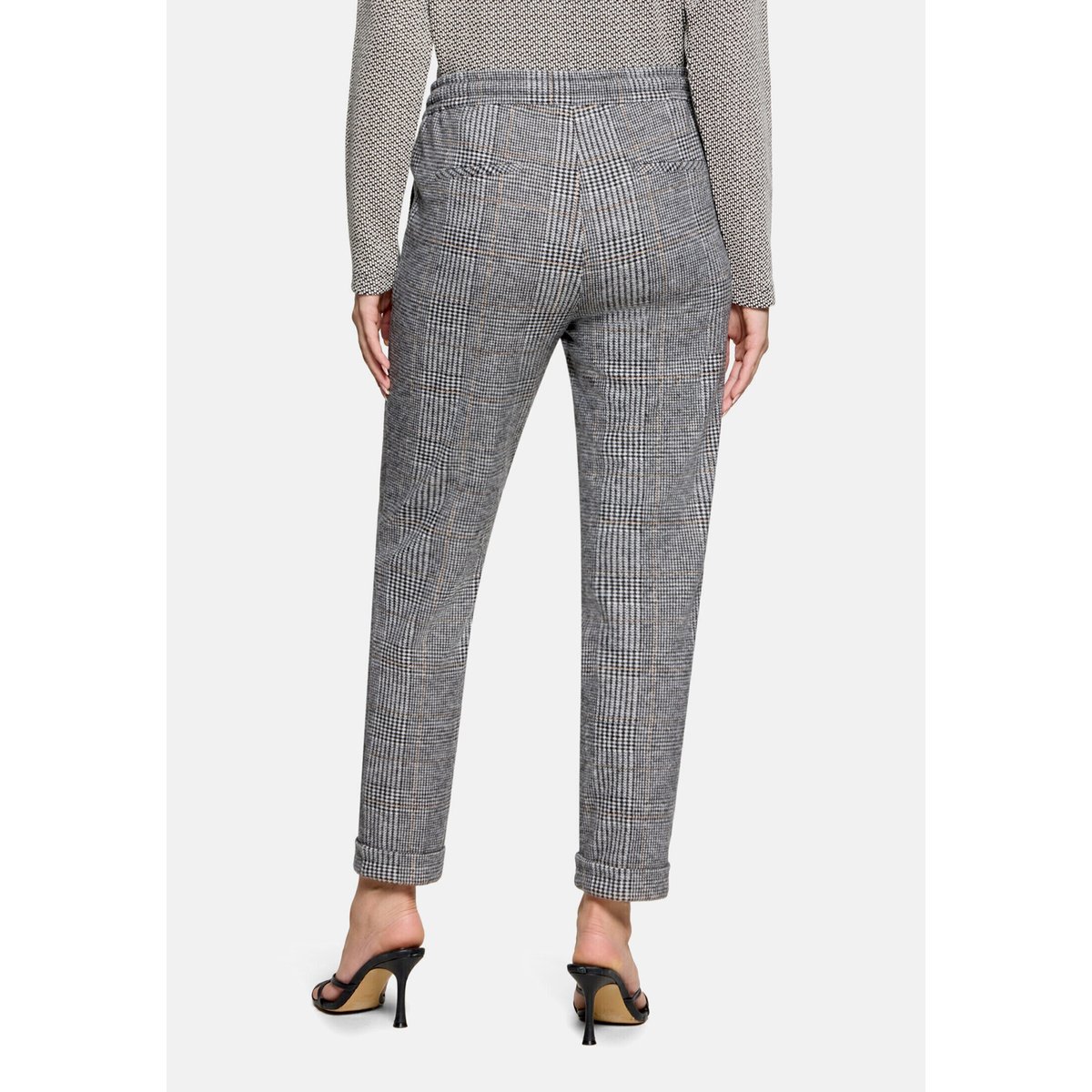 Pantalon à carreaux à ceinture à nouer black/camel, BETTY & CO