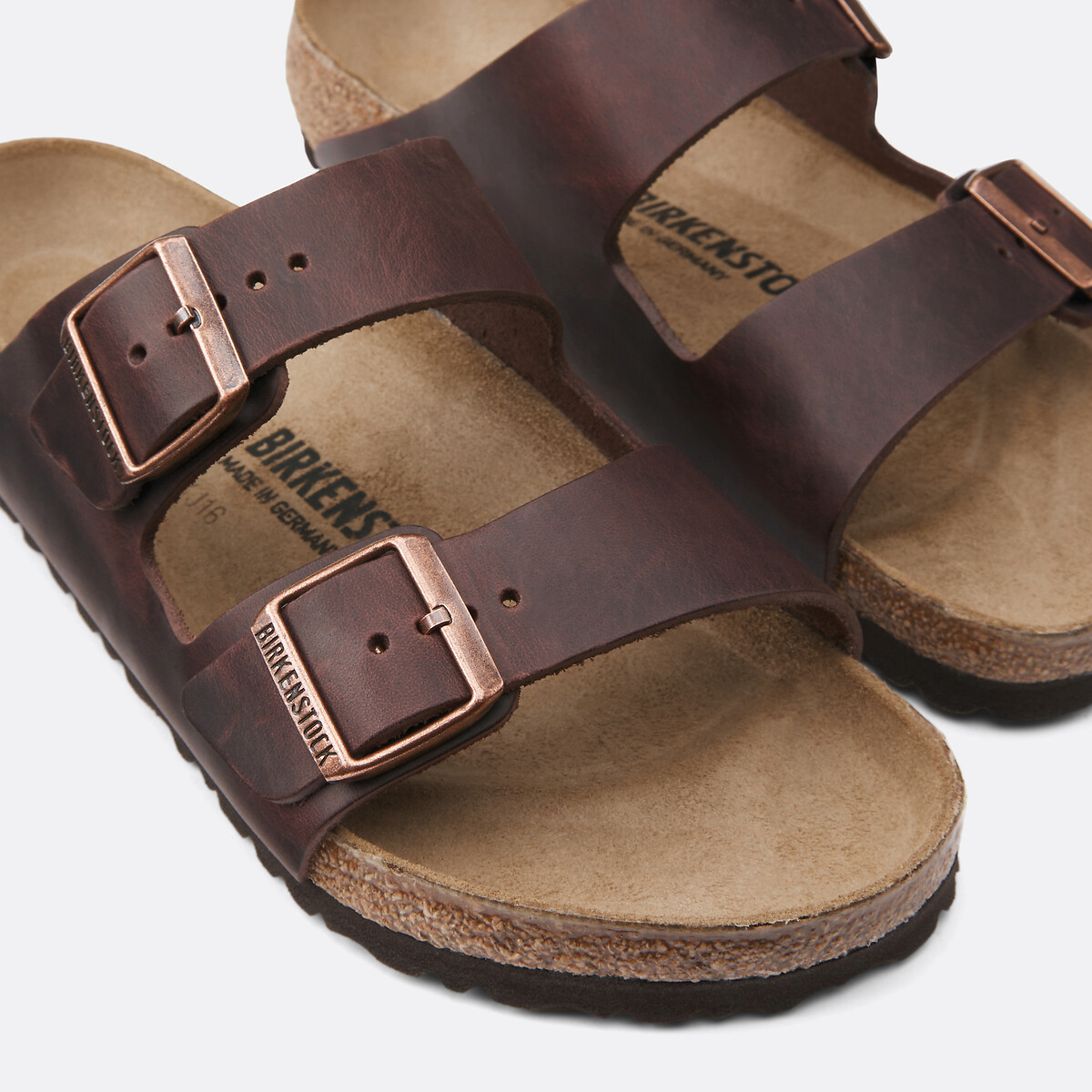 Mules doubles brides en cuir huilé Arizona marron, BIRKENSTOCK