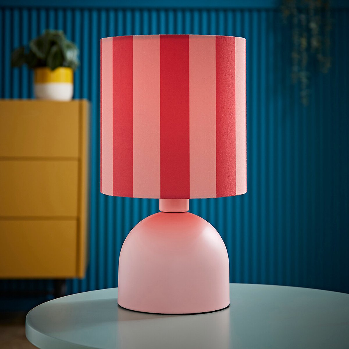 Meghan Table Lamp with Striped Shade in Pink pink, SO'HOME