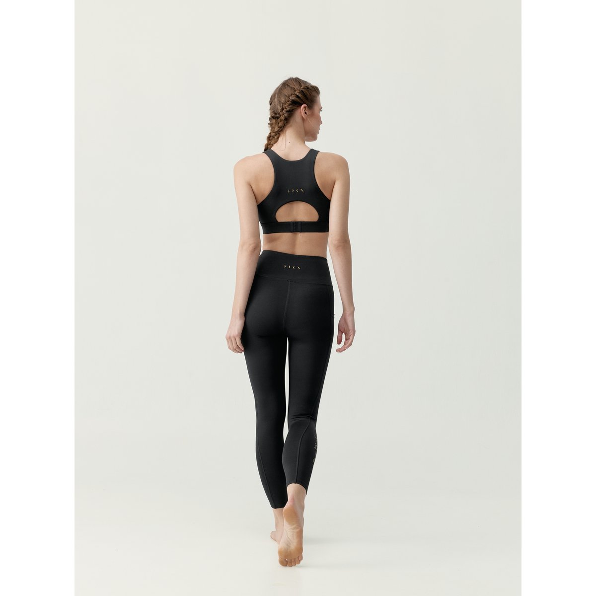 Legging de sport femme Isla Taille extra haute avec poches noir profond, BORN