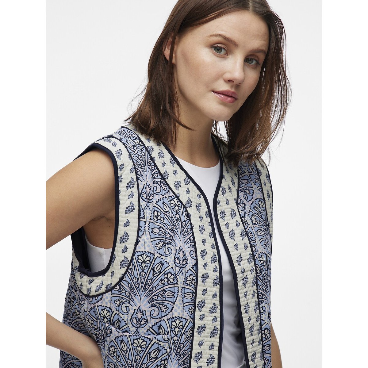 Sleeveless Printed Cardigan blue print/white, VILA