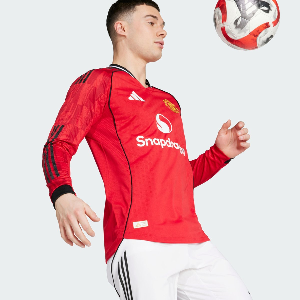 Maillot Manches Longues Domicile Manchester United 25/26 Authentique Maillot Manches Longues Domicile Manchester United 25/26 Authentique mufc red, adidas Performance