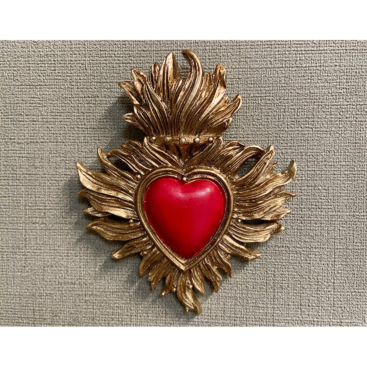 Déco murale ex-voto 7x8,5cm rouge, EMDE